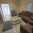 sofa Set with centre table for saleطقم كنب مع طاولة وسط للبي