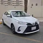 تويوتا يارس فل كامل نظيف ممشى قليل وسعر مميز