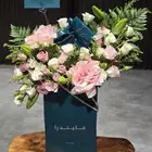 فايندرا مع ورد طبيعي