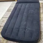 سرير هوائي من شركه intex نظيف