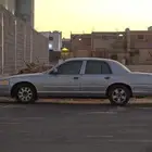 فورد فكتوريا 2000