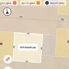 أرض للبيع في عريض على شارعين وممر