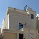 ادوار و شقق للبيع