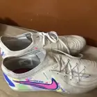 بوت كرة قدم