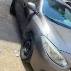 سيارة رينو