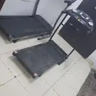 اثنين سير رياضه يحتاجين صيانه