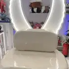 طاولة ملكه مع كنبه وجناح