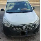 سيارة رينو بضاعه