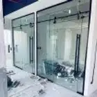 تركيب زجاج سكريت والالمنيوم أعمال الزجاج واجهات محلات مكاتب