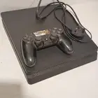 سوني فور 4 مستخدم نظيف مع يد واحد ولي معزم وصامل ما أقصر معه