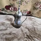 دله تراثيه عمرها فوق 200 عام ع حسب التاريخ ال موضح