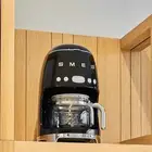 ماكينة تحضير القهوة بالتقطير من SMEG