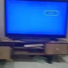 تلفزيون شاشه نظيفة 58بوصه السعر  400