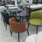 كرسيين وطاوله