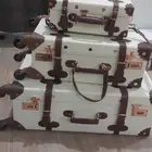 ثلاث قطع كبيره وسط وصغيره