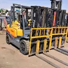 معدات ثقيله للايجار