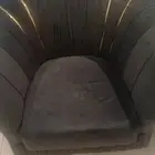 كنب مع طاولات ب300
