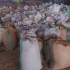 يوجد لدينا تمور مشكلات