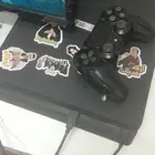 للبيع جهاز سوني 4 مستعمل نظيف ب750