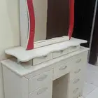 تسريحه للبيع