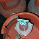 4 اسطونات غاز وشاشه 58 الجي