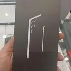 اس25 الترا جديد ما انفك من كرتونه من جرير