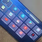 شاشه 85 بوصه سمارت كبيره جدا  اكبر شاشه فيها كل التطبيقا