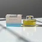عطر سيجنتشر من دار اسكادا عطر اسكادا الاخضر