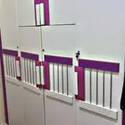 درج ملابس بحالة جيده