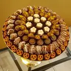 بائع ومصفف شوكلاته وحلويات خبره 12 سنه في المجال