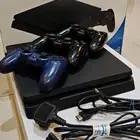 سوني 4 مع ثلاث يدات مع شريط فيفا