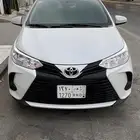 يارس ابيض لؤلؤي عبداللطيف جميل موديل 2021 نظيف جدا اول مالك