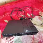 بلي ستيشن 4 معدل معة سلك الطاقة وكابل hd. بحالة جيدة