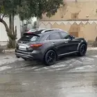 QX70