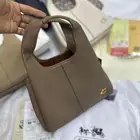 شنطة كوتش هاي كواليتي