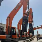 حفر وترحيل بوكلين للإيجار يومية او قطوعة