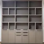 خزانة مكتبية بتصميم عصري