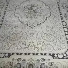 فرشه مع طاولات