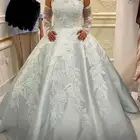 فساتين سهره وفستان ملكه للبيع بأسعار. منافسه