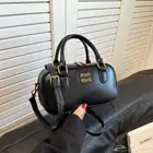 شنطة miu miu اصلية جديدة