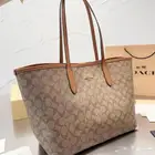شنطه ماركه كوتش
