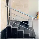 درابزين من الفولاذ المقاوم للصدأ