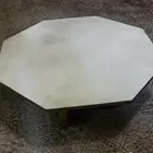 طاولة خشب ارضي