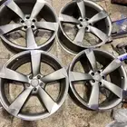 جنوط اودي A8