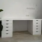 مطلوب طاولة