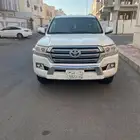 جيب لاندكروزر جي اكس ار 8 سرندل قير اتوماتيك