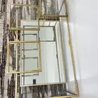 طاولة قزاز كبيره مع ثلاث طولات خدمه