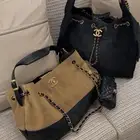 متوفر شنط شانيل الاصليه كميه محدوده جدا