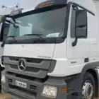 ورشه لصيانة وفحص الشاحنات