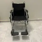 كرسي متحرك لكبار السن والمعاقين للبيع على السوم نضيف